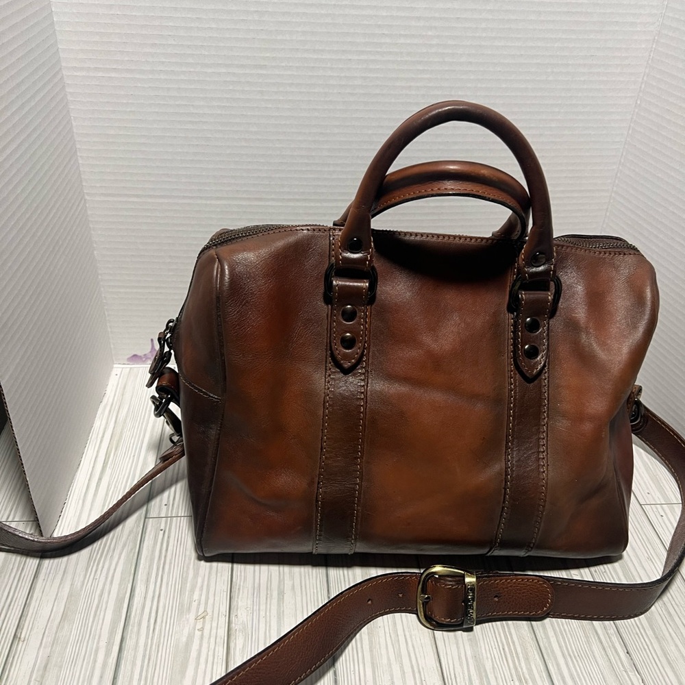Structured Brown Leather Satchel with Detachable Strap - Picture 3 of 15